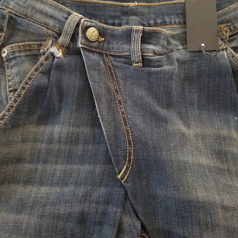R13 Mid Rise Tapered Leg Jeans Size 28 Mid Wash Blue - Picture 4 of 13